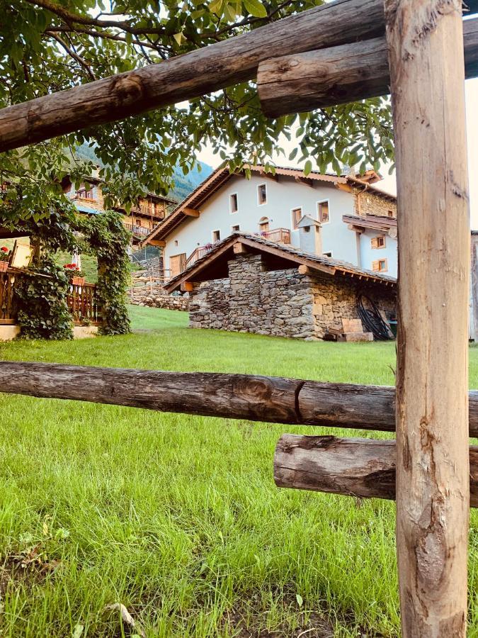Petit Calin - Le Four Des Alpes Apartment Rhemes-Saint-Georges ภายนอก รูปภาพ
